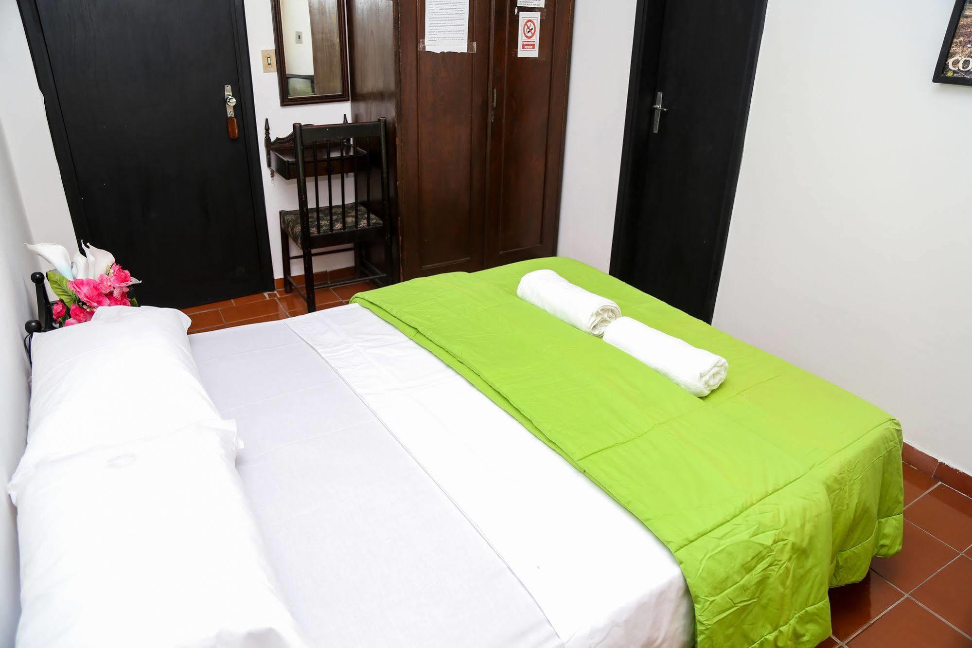 Costanera Hostel Asunción Esterno foto
